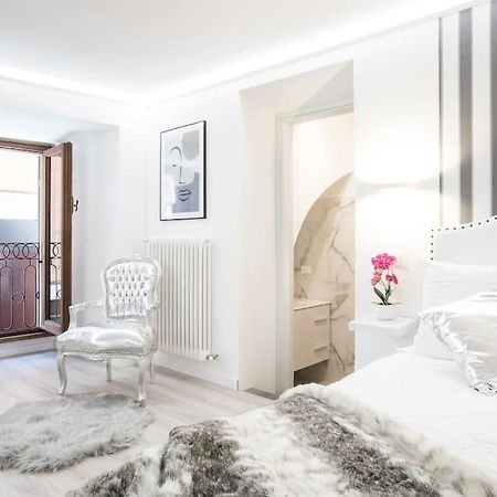 רומא My Piazza Navona Jacuzzi Suite -Topcollection מראה חיצוני תמונה